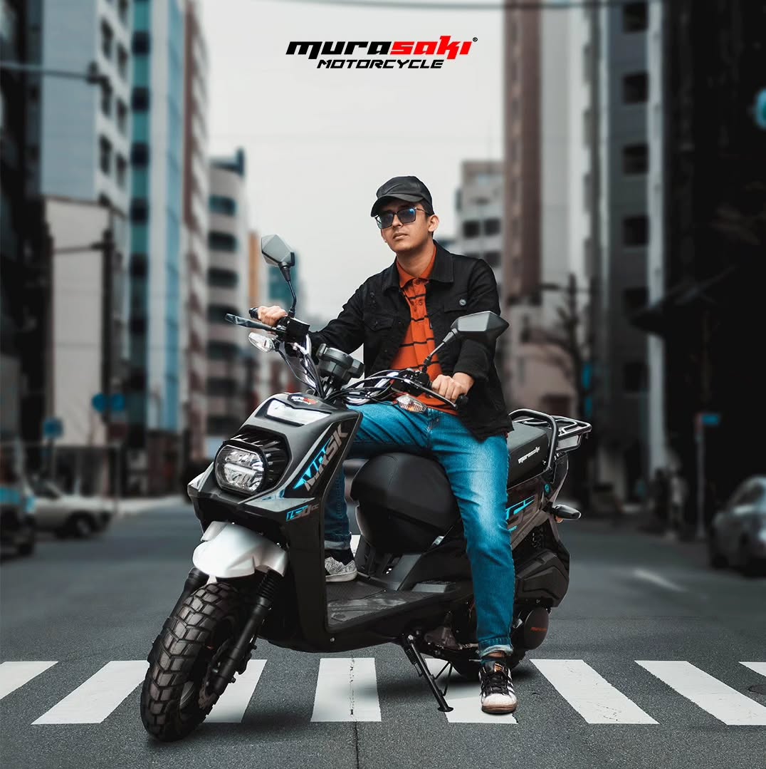 murasaki Xs3 moto electrica en las calles